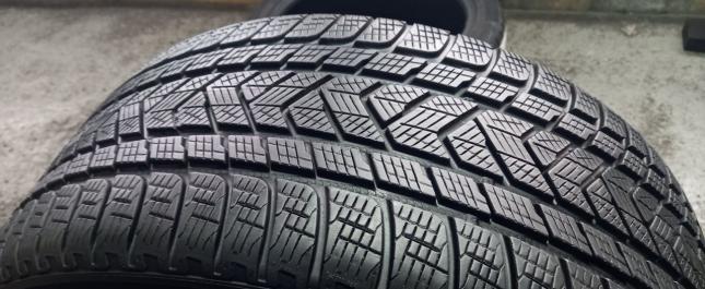 Pirelli Scorpion Winter 285/40 R21 109V