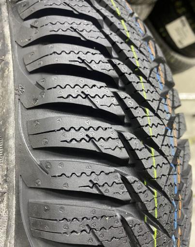 Goodyear Ultra Grip 300 165/70 R14