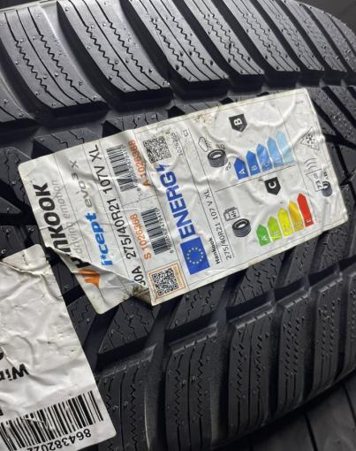 Hankook Winter I&#39;Cept Evo 3 X W330A 275/40 R21 и 315/35 R21 V