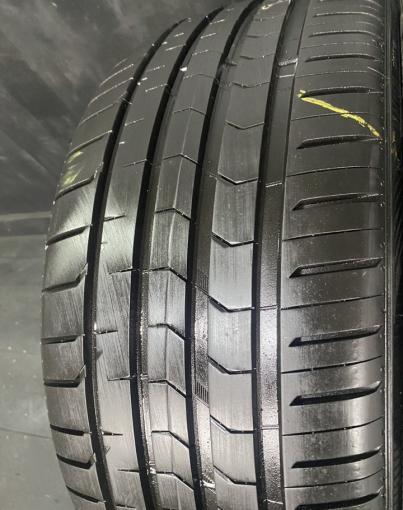 Vredestein Ultrac Satin 235/40 R19