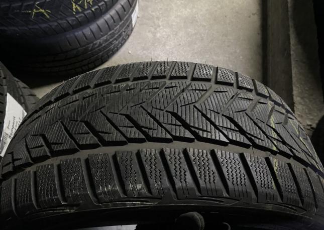 Vredestein Wintrac Xtreme S 235/40 R18 95Y