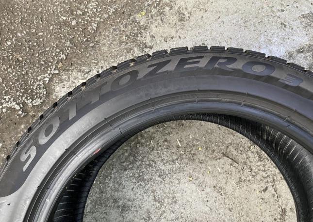 Pirelli Winter Sottozero 3 255/45 R19 104V