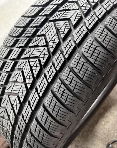 Pirelli Scorpion Winter 285/45 R21