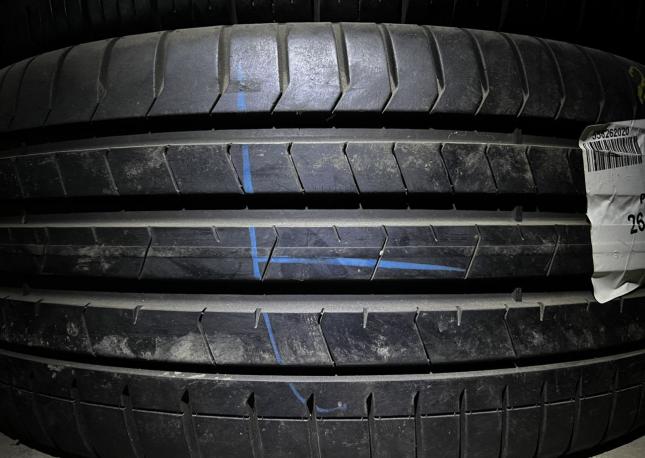 Pirelli P Zero Gen-2 265/35 R22