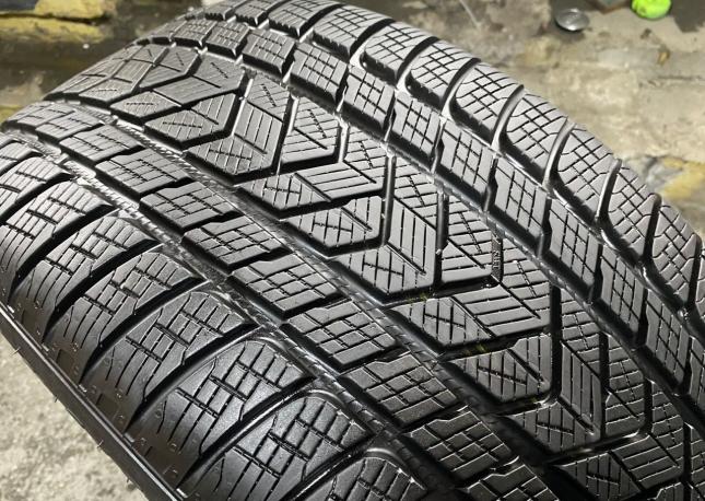 Pirelli Scorpion Winter 285/40 R21 109V