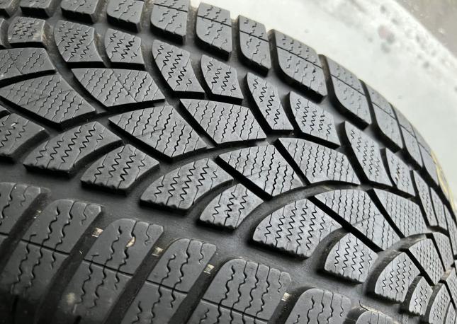 Dunlop SP Winter Sport 3D 235/45 R19