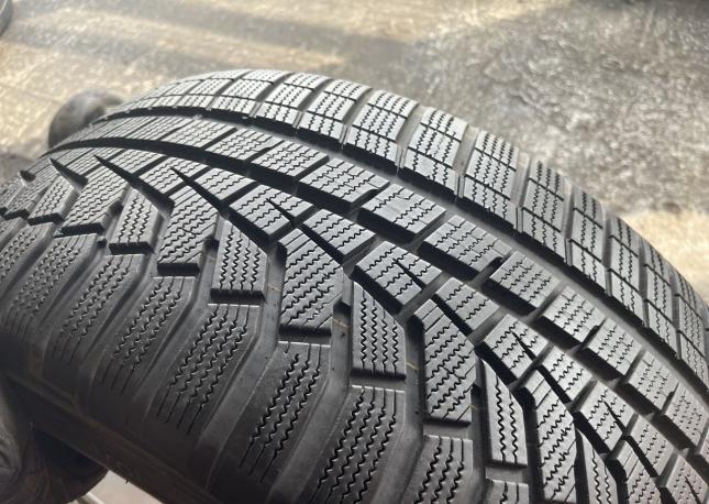 Hankook Winter I&#39;Cept Evo2 W320A SUV 285/45 R21 113V