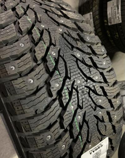 Nokian Tyres Hakkapeliitta 9 285/40 R22