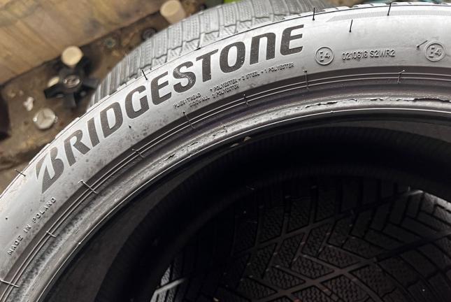 Bridgestone Blizzak LM-005 265/40 R21