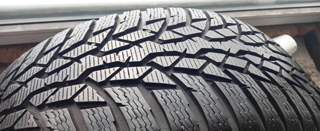 Nokian Tyres WR D4 245/45 R18 100V