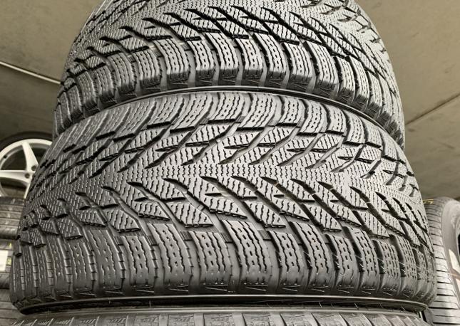 Nokian Tyres Hakkapeliitta R3 225/40 R19 и 255/35 R19