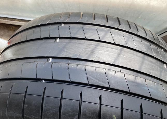 Pirelli P Zero 325/35 R23 111Y