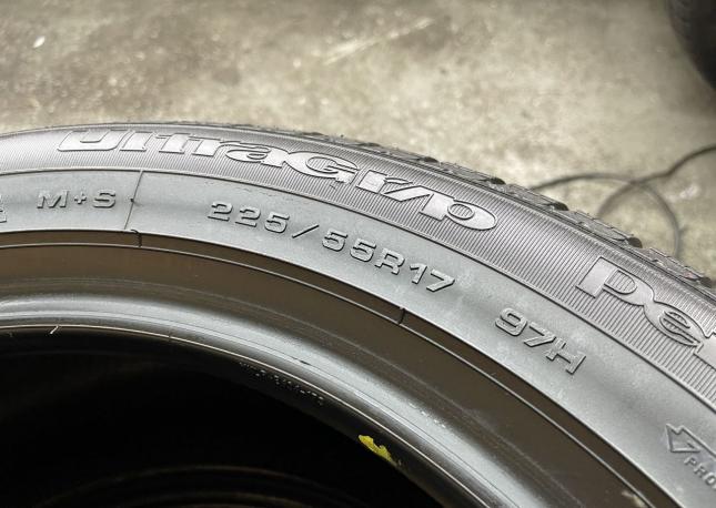 Goodyear Eagle Ultra Grip GW-2 225/55 R17