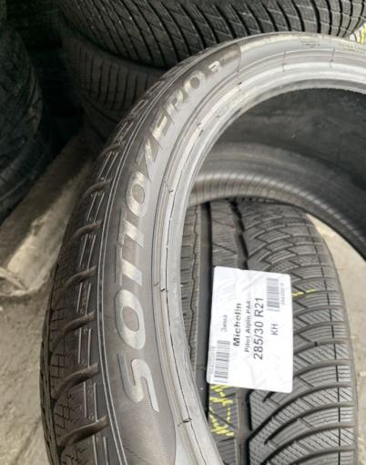 Pirelli Winter Sottozero 3 285/30 R21