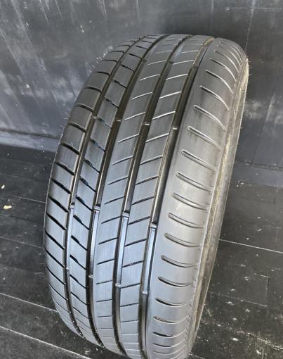 Bridgestone Alenza 001 255/55 R18