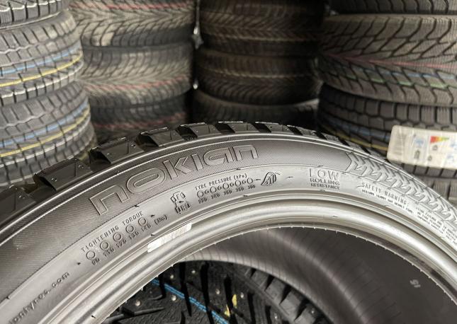 Nokian Tyres Hakkapeliitta 8 265/40 R21