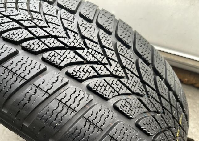 Dunlop SP Winter Sport 4D 245/50 R18 104V