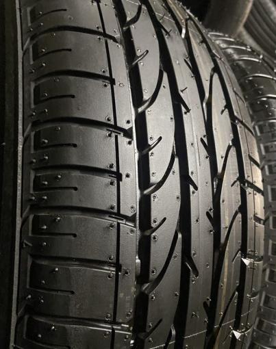 Bridgestone Dueler H/P Sport 215/60 R17