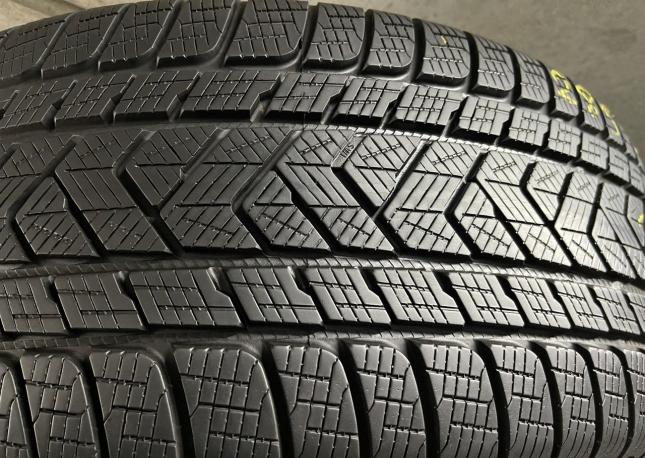 Pirelli Scorpion Winter 2 285/40 R22 V