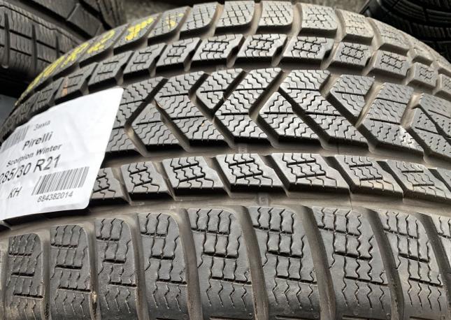 Pirelli Winter Sottozero 3 285/30 R21