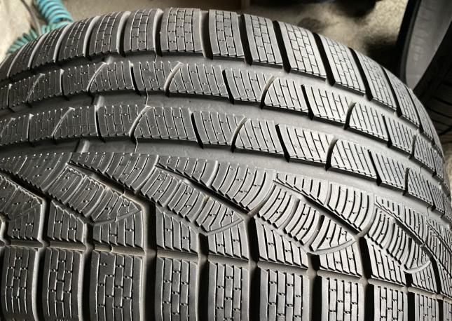 Pirelli Winter Sottozero 240 Serie II 285/35 R20 104V