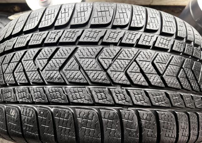 Pirelli Winter Sottozero 3 275/35 R19