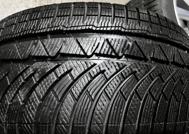 Michelin Pilot Alpin PA4 235/35 R19