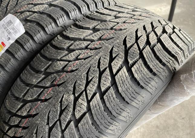 Nokian Tyres Hakkapeliitta R5 275/50 R21 113R