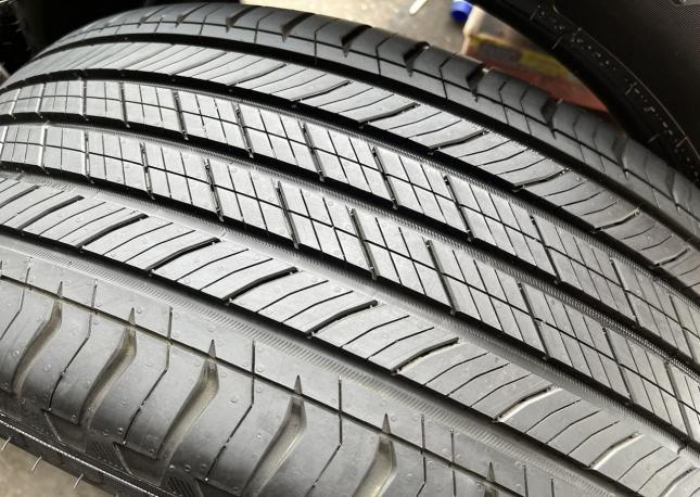 Michelin Primacy Tour A/S 275/50 R21 113Y