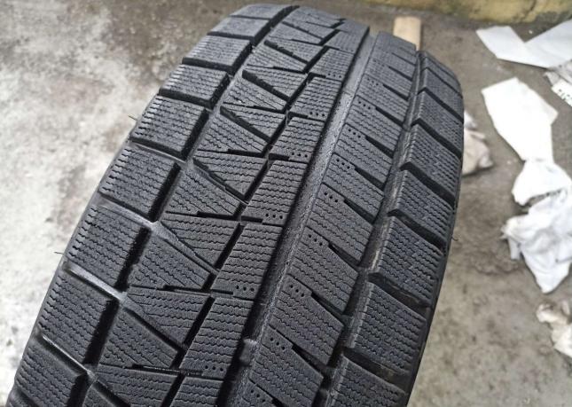 Bridgestone Blizzak Revo GZ 205/55 R16