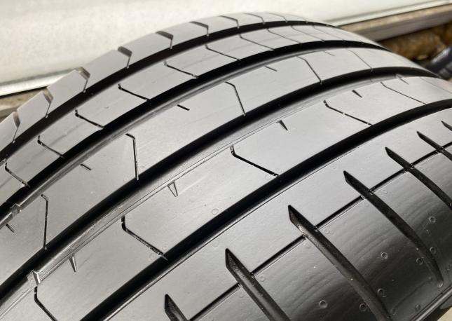 Pirelli P Zero PZ4 275/30 R20 97Y