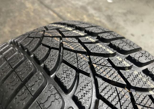 Dunlop SP Winter Sport 3D 215/40 R17 87V