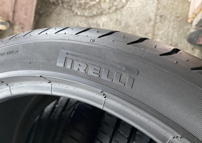 Pirelli P Zero 245/40 R20 и 275/35 R20 99Y