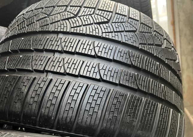 Pirelli Winter Sottozero II 295/30 R19