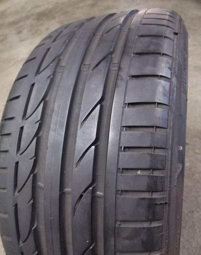 Bridgestone Potenza S001 235/35 R19 91Y