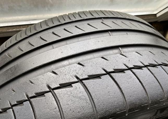 Michelin Pilot Sport PS2 265/35 R21 101Y