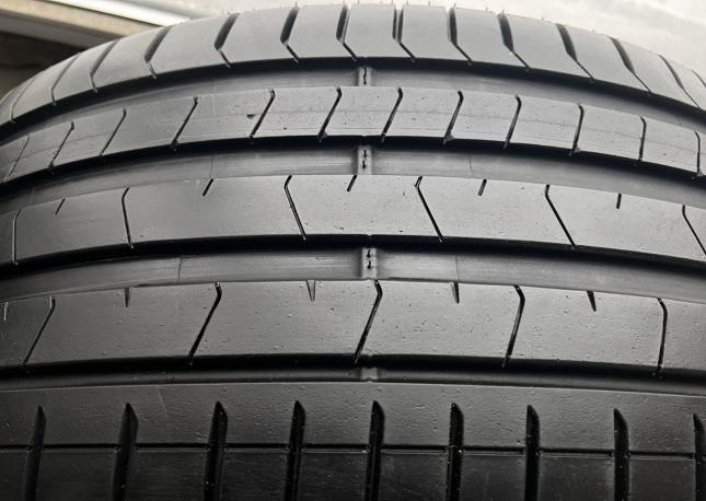 Pirelli P Zero Silver 275/40 R22