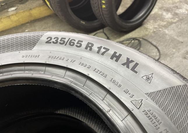 Continental ContiWinterContact TS 850 P 235/65 R17