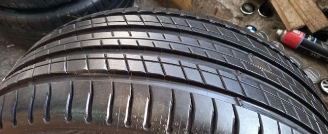 Michelin Latitude Sport 3 235/50 R19 99W