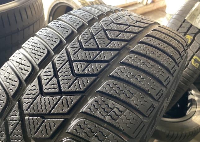 Pirelli Winter Sottozero 3 245/40 R18 97V