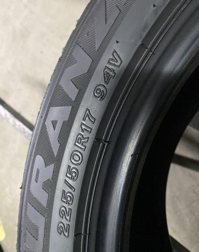 Bridgestone Turanza ER33 225/50 R17