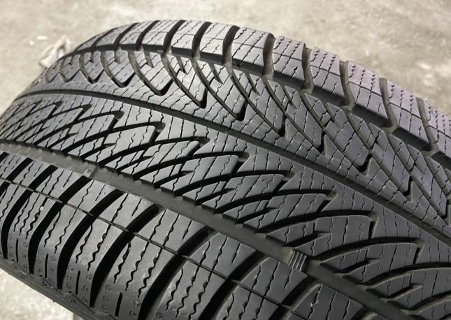 Goodyear UltraGrip 8 Performance 225/45 R17 94H