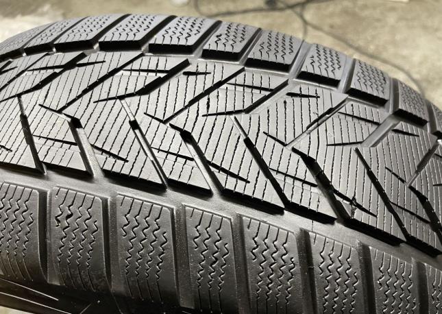 Vredestein Wintrac Xtreme S 225/55 R18