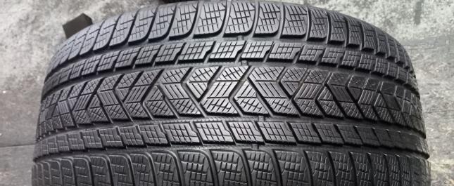 Pirelli Scorpion Winter 285/40 R21 109V