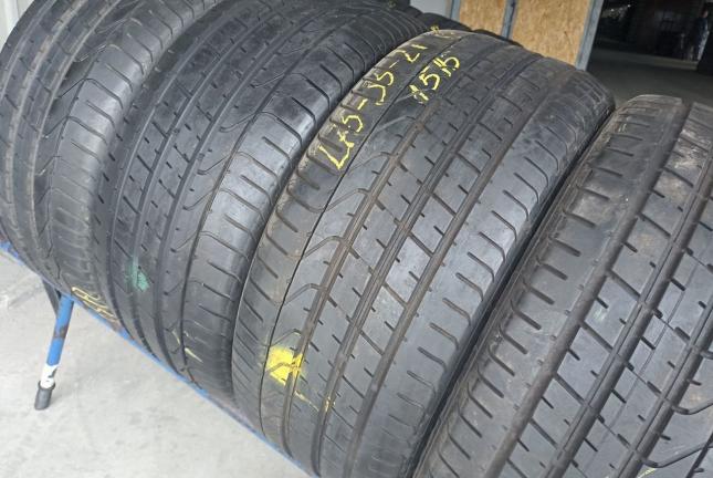 Pirelli P Zero Corsa 275/35 R21
