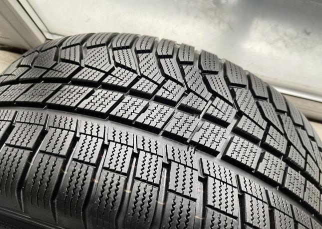 Hankook Winter I&#39;Cept Evo2 W320 285/30 R22