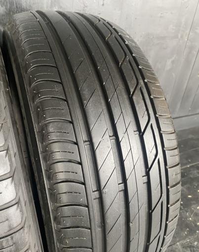 Bridgestone Turanza T001 215/50 R18