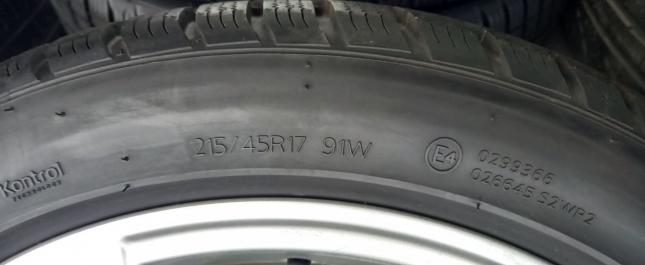 Hankook Winter I&#39;Cept Evo2 W320 215/45 R17 91W