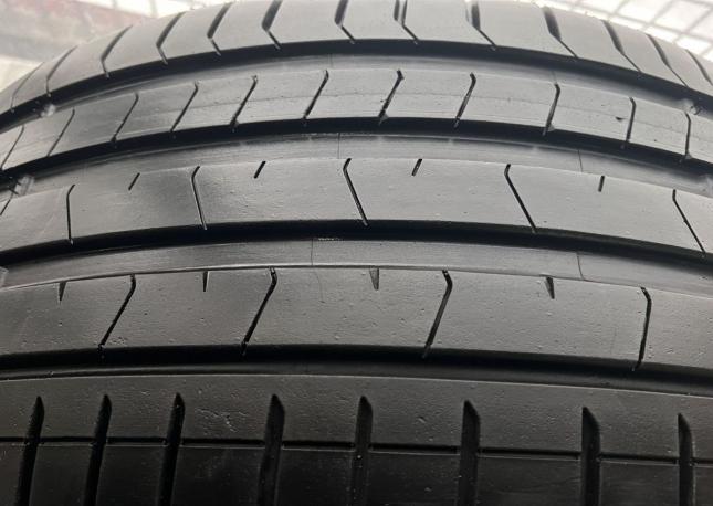 Pirelli P Zero Silver 275/40 R22