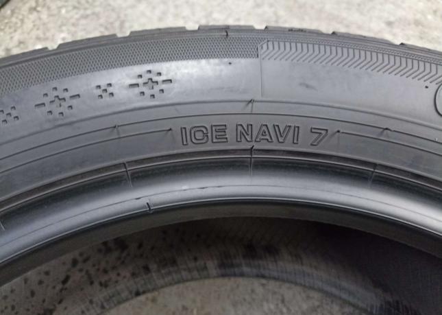 Goodyear Ice Navi 7 215/55 R16